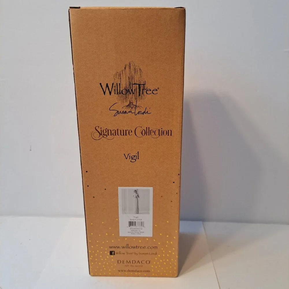 Willow Tree Signature Collection Vigil Luminary of Love 27538 NEW - Picture 2 of 9